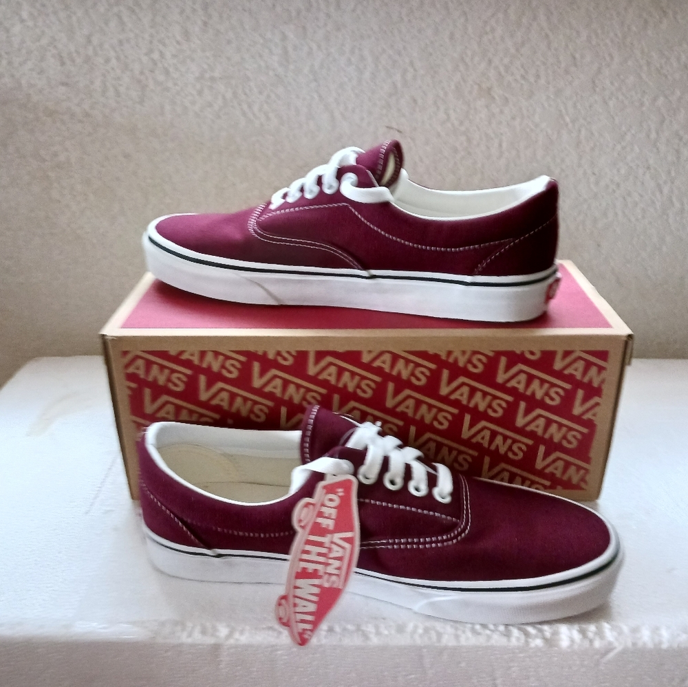 Vans - Picture 4 of 4